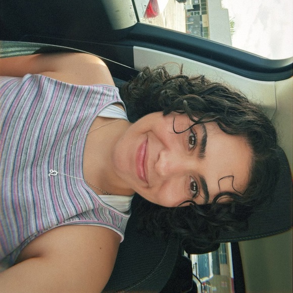 Meet the Posher Other - Meet your Posher, Marisa